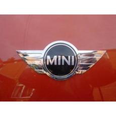 CLASSIC MINI BADGE BMW MINI FRONT WING TYPE
